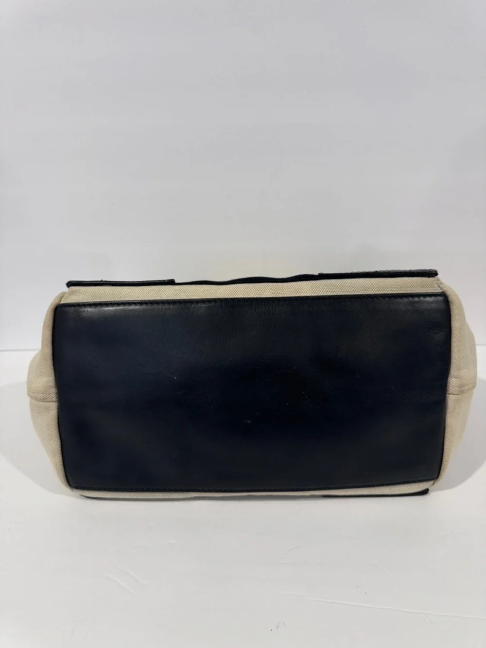 Valencia’s Medium Cabas Tote bag - Picture 4 of 9